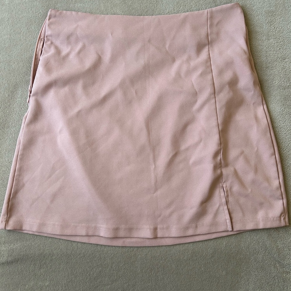 Elegant Pink Women's Skirt